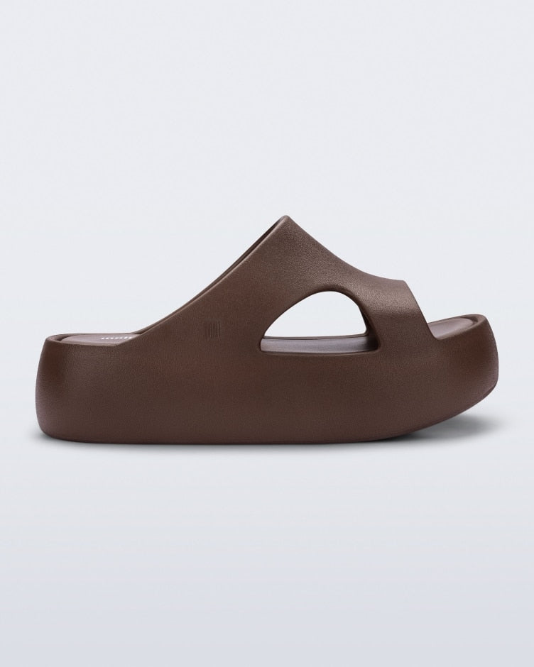 Melissa Free Cut Out Platform - Bronze