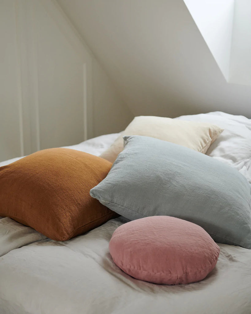 Essential Linen Cushion - Mauve