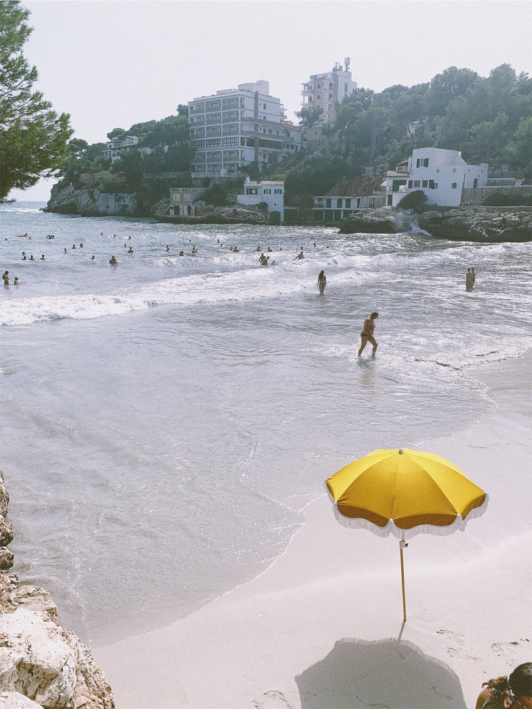 Holiday Beach Umbrella - Vintage Gold